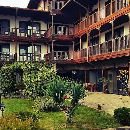 Resort Hunting Asteya *